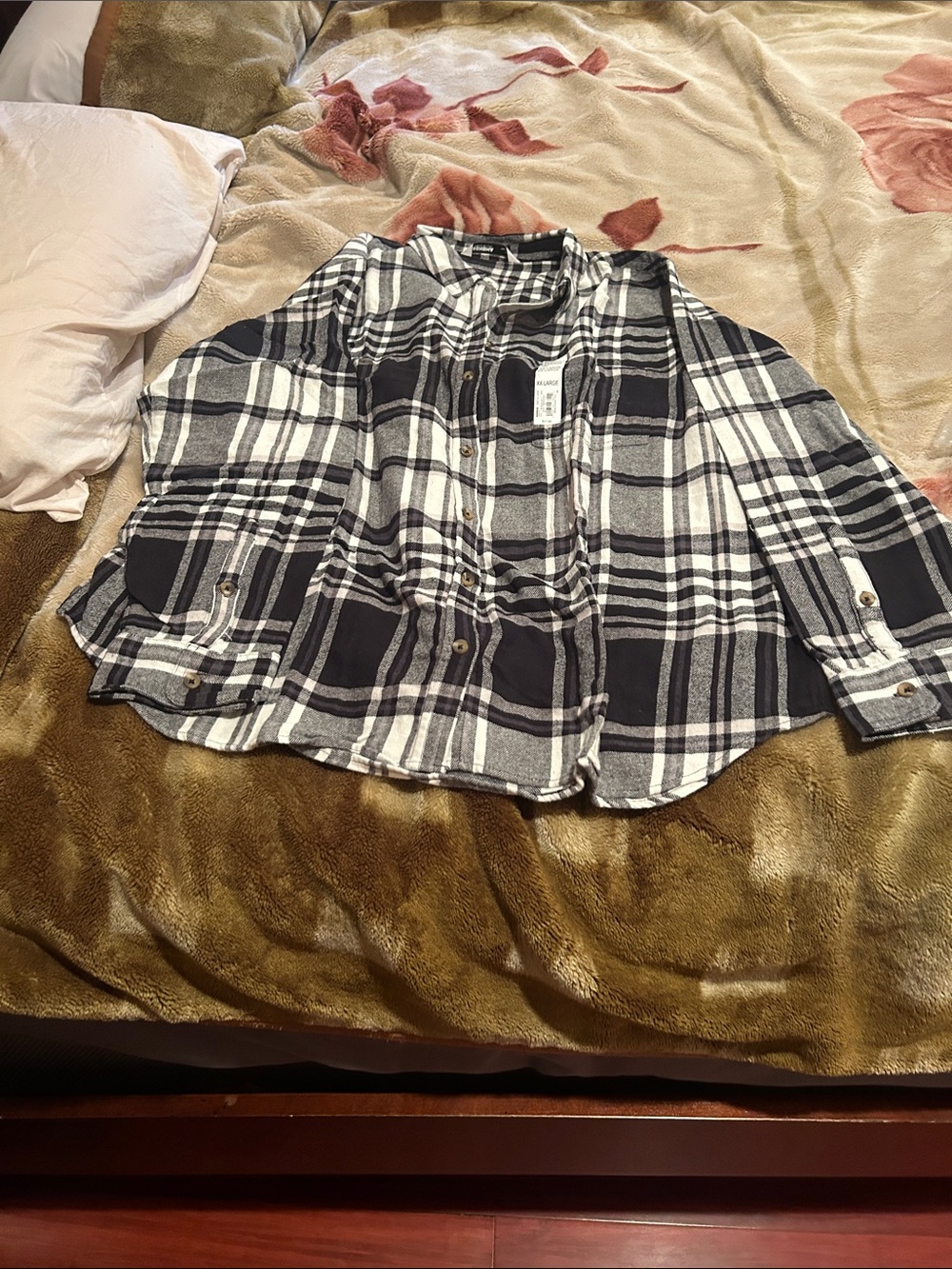 Old Navy Black and White Plaid A-Line Skirt
